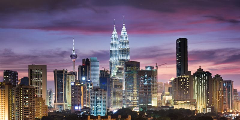 Malaysia - Behind the Buddha